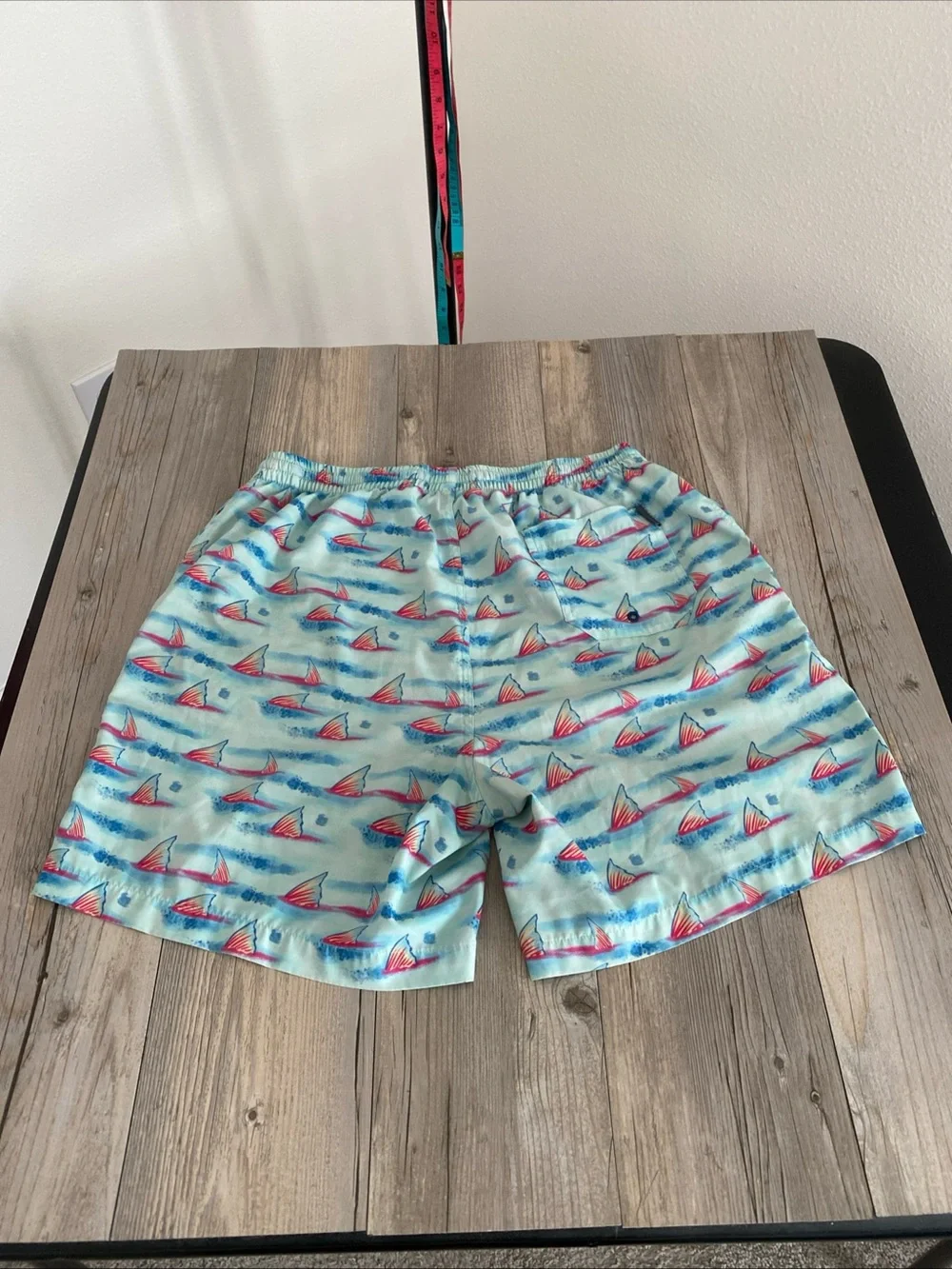 Burlebo Mens Lined Swim Shorts Trunks Colorful Vibrant Fins XL